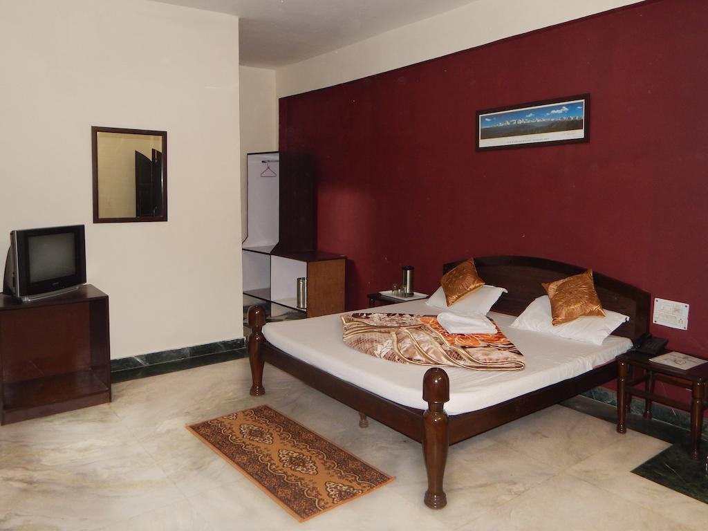 Hotel Chitra Heritage Haridwar Ngoại thất bức ảnh